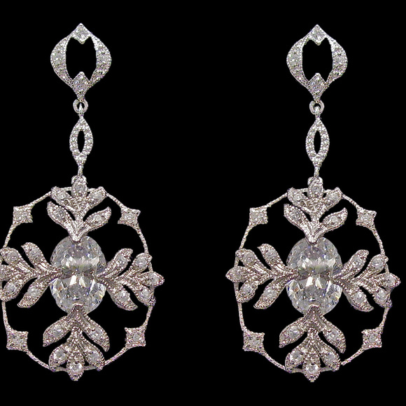 Kanisha Bridal Earrings – Haute Cole Couture KV92E earrings, as in Bridal Guide Magazine